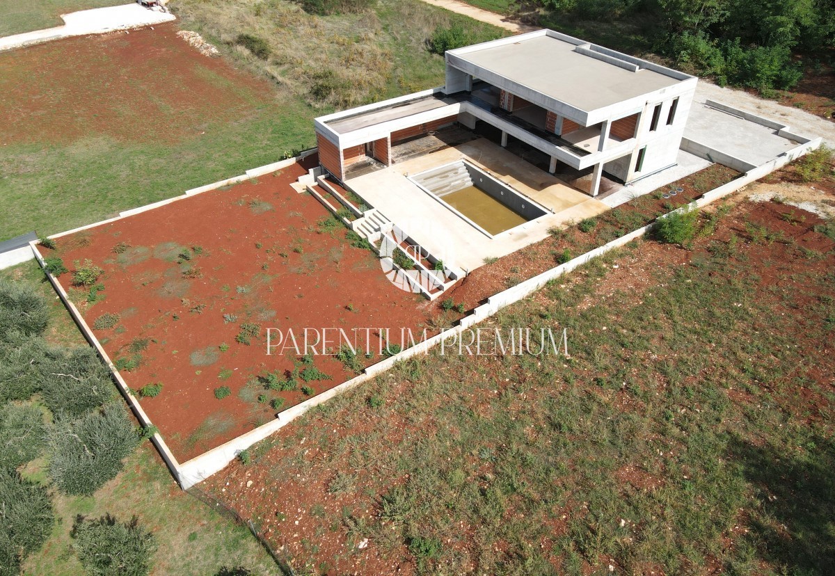 Luxusvilla mit Swimmingpool und Dachterrasse mit herrlichem Blick auf das Meer