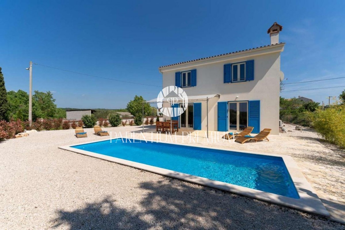 Schöne Villa in einem ruhigen Dorf