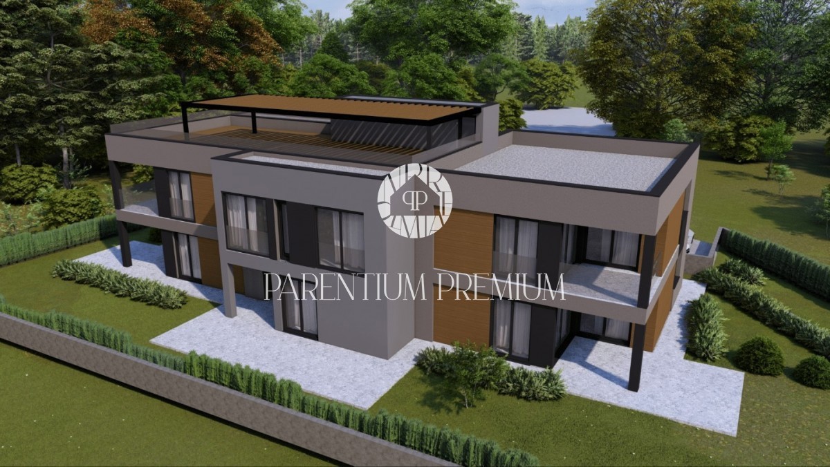 Ground floor apartment with two bedrooms and a spacious yard