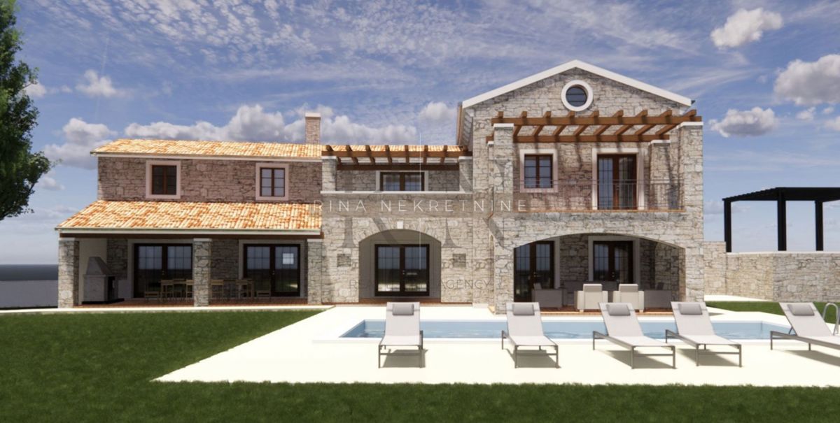 ISTRA - POREČ - KAMENA REKONSTRUIRANA ISTARSKA VILLA NA 1630m2 PARCELE!