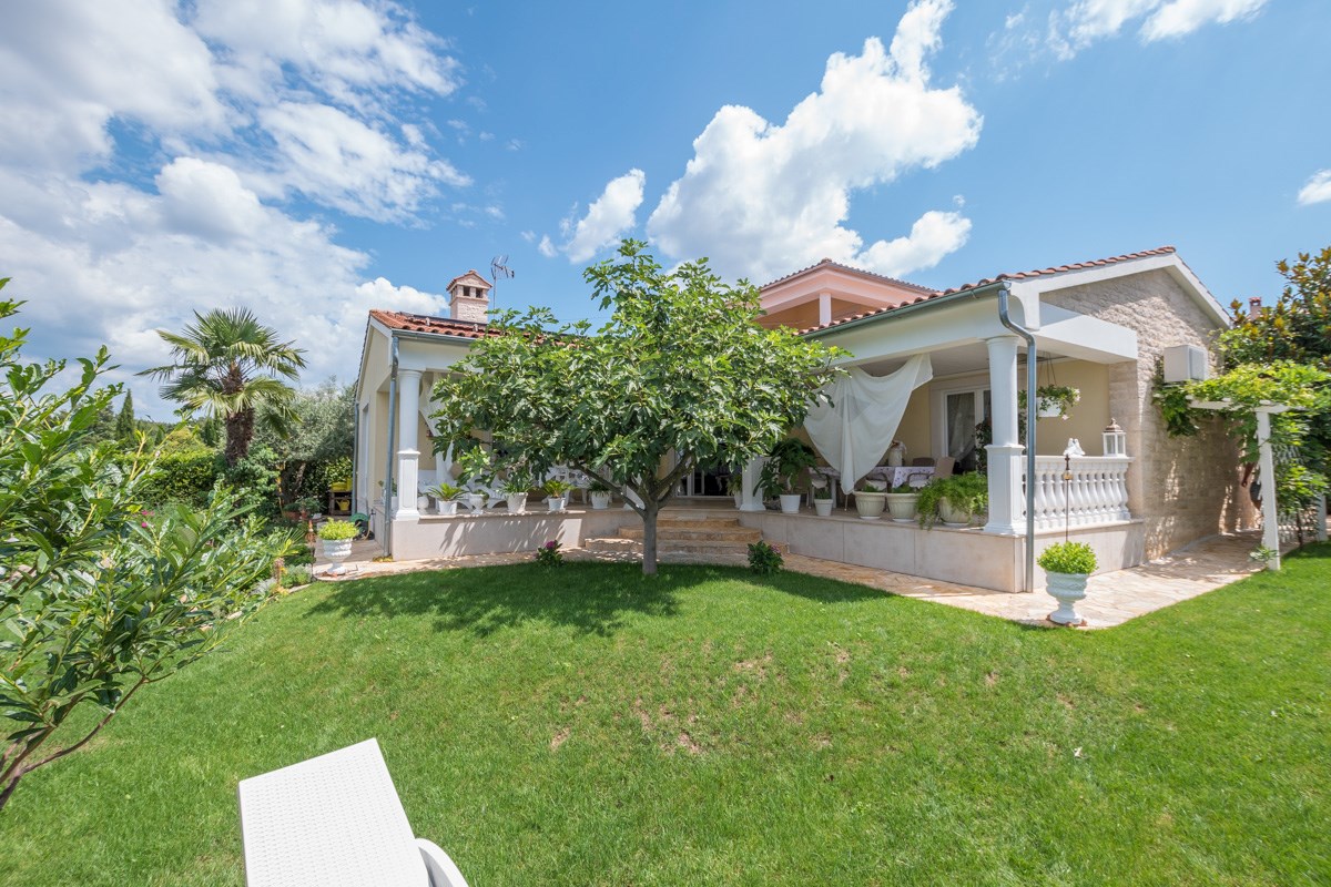 Poreč, mediteranska vila s panoramskim pogledom na more