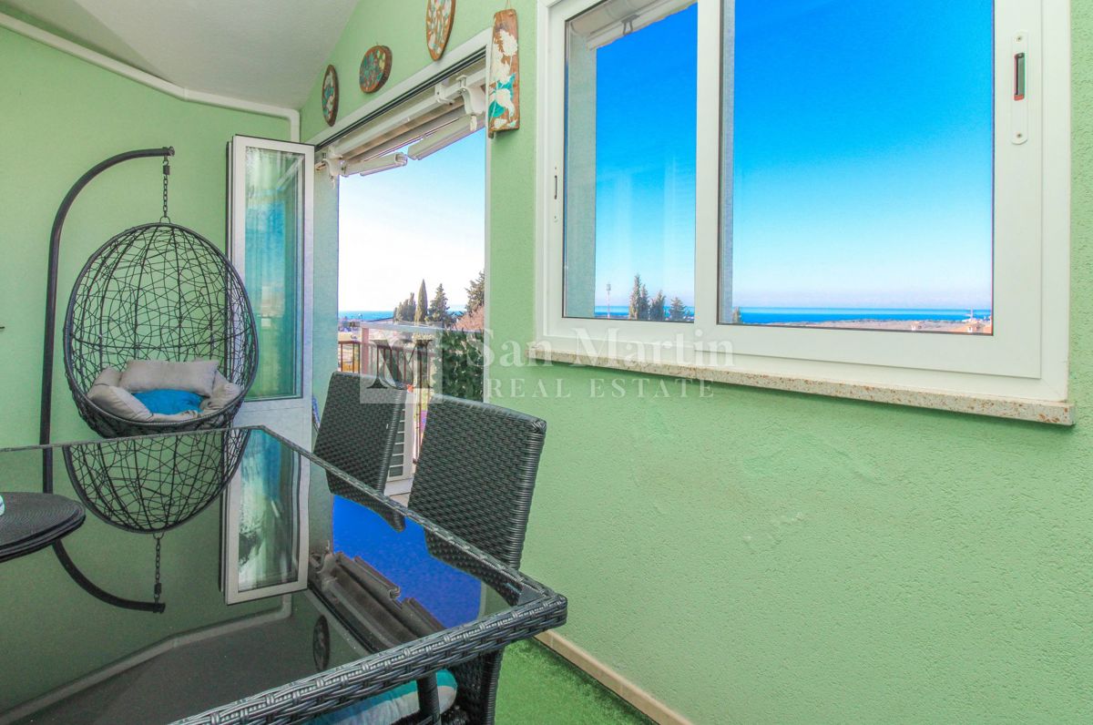 Poreč, surroundings - House in a great location near the sea