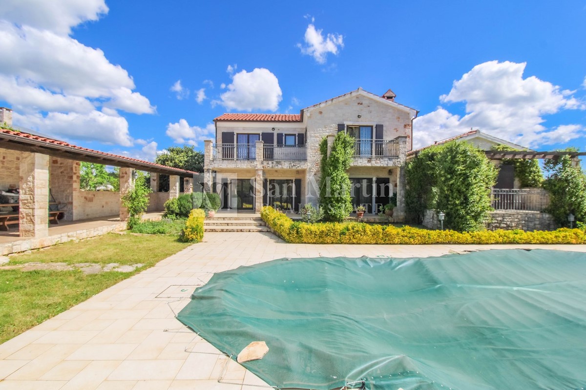 Parenzo, dintorni - casa indipendente in pietra con vista sul mare