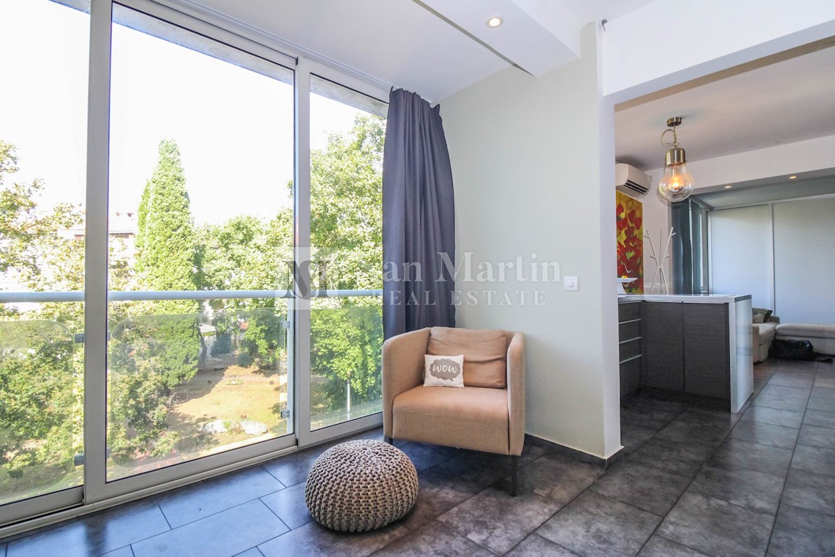 Poreč - a modern apartment in the immediate vicinity of the sea