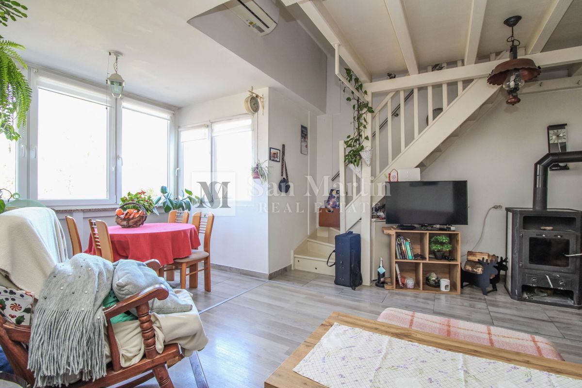 Poreč, surroundings - Apartment near the beach with sea viewkolica- Stan nedaleko od plaže sa pogledon na more