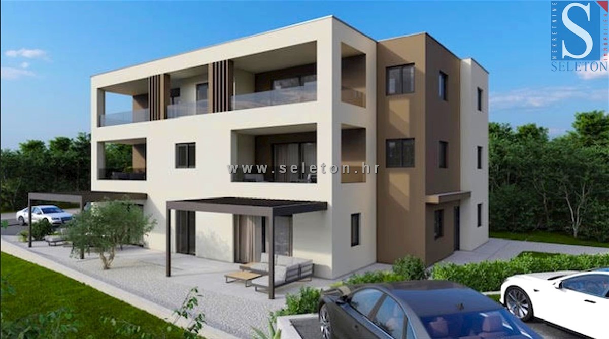 Poreč, apartment under construction of 74 m2 + terrace 15 m2, private garden, 800 m from the sea / 1 km to the center