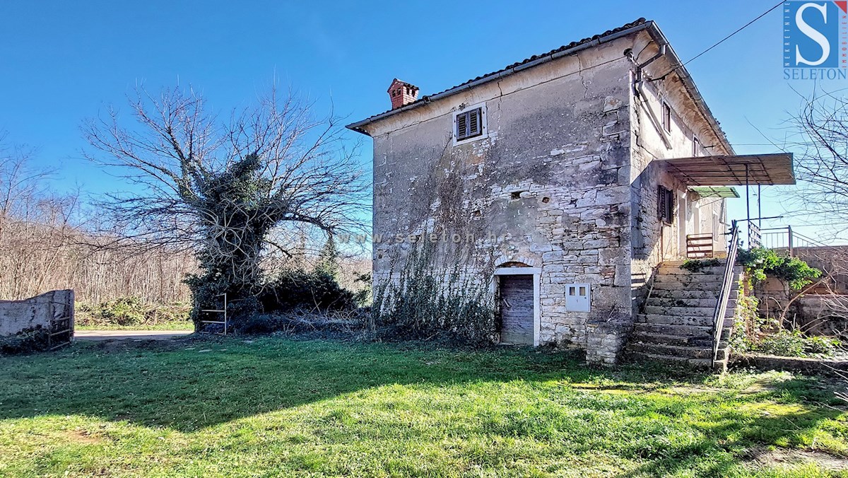 Stone house of 90 m2 in the vicinity of Poreč