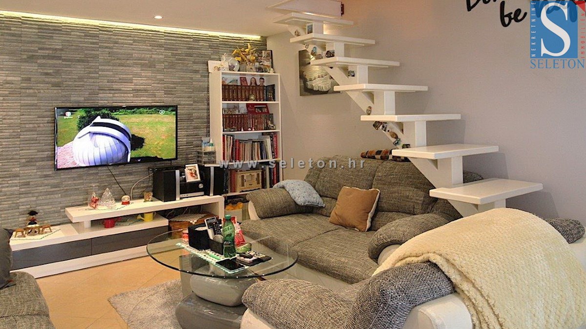 Furnished apartment of 61 m2 + GALLERY near Poreč, 5 km from the center