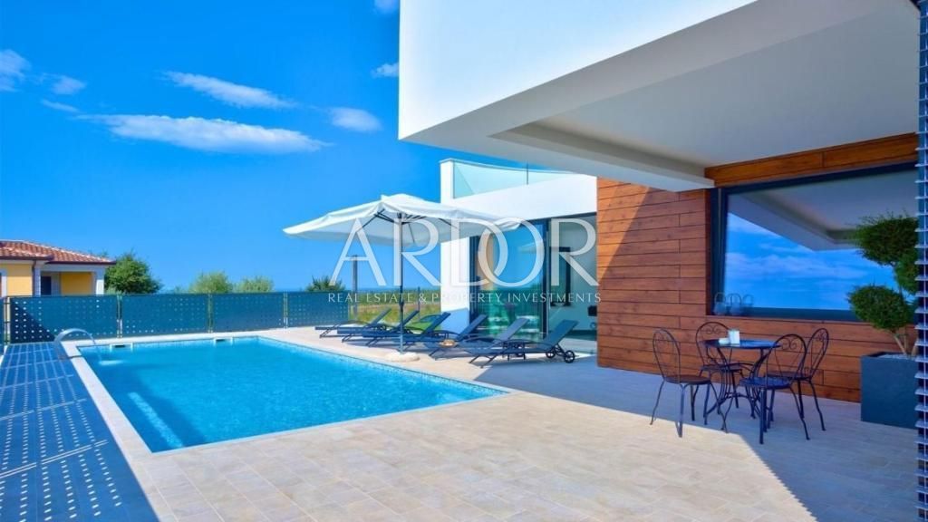 Poreč, villa 390 m2