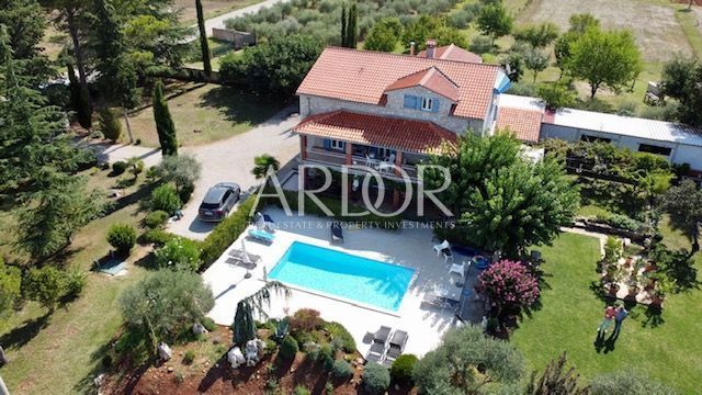 Poreč, villa na velikom zemljištu