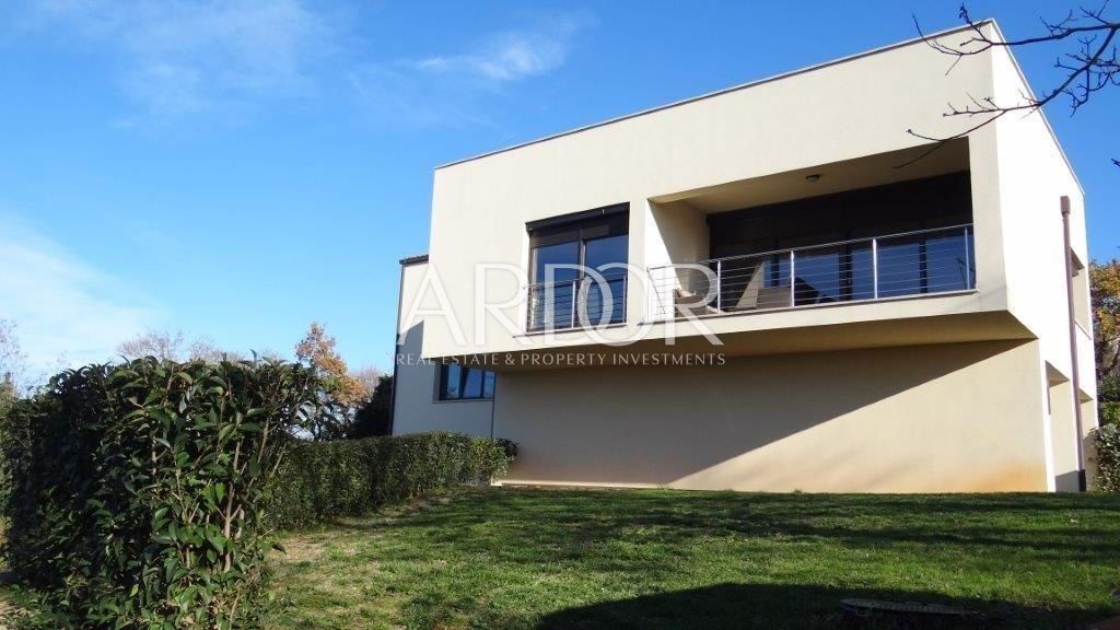 Poreč, kuća na prodaju