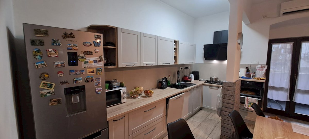 Prostrani stan od 115 m² na atraktivnoj lokaciji u Kaštanjeru