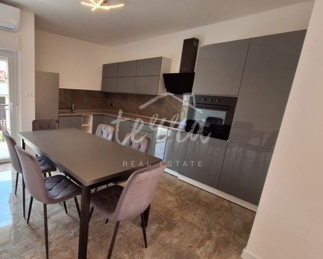 Flat Poreč, 100,08m2