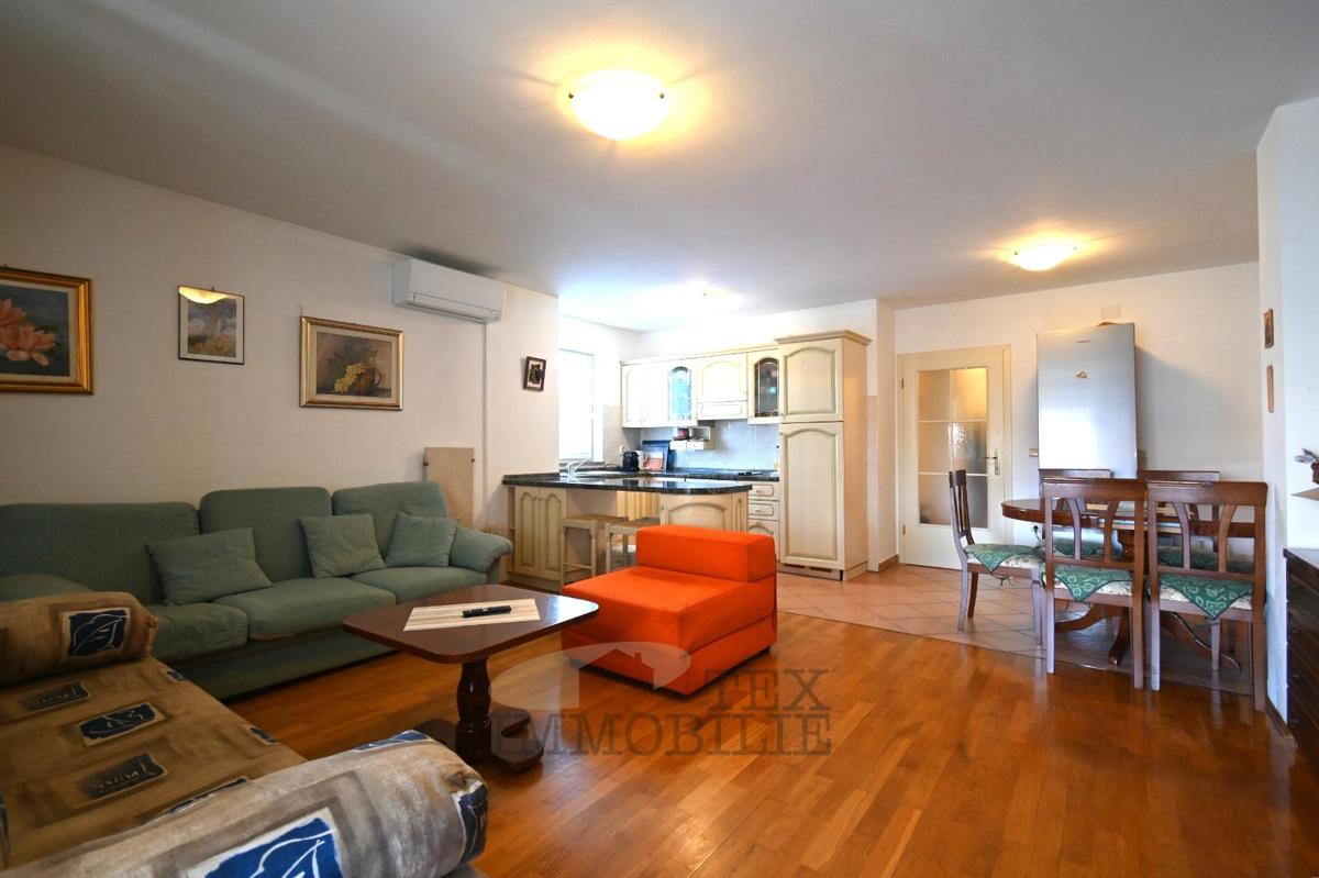 Poreč, apartment only 400m from the sea