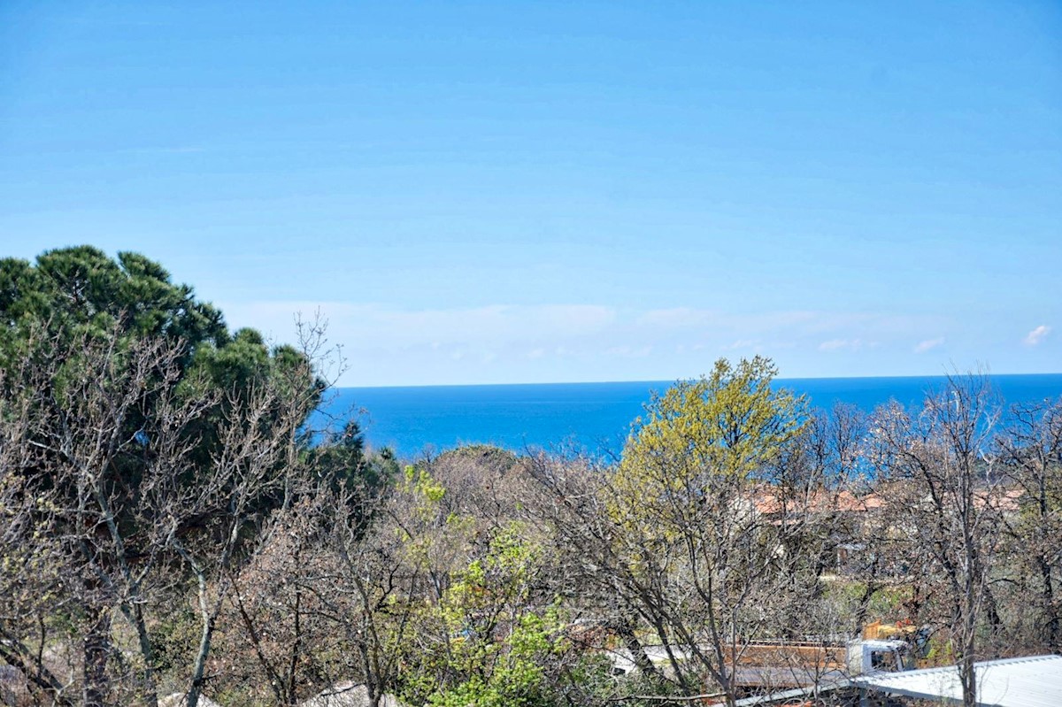 New apartment near the sea and the center of Porec 