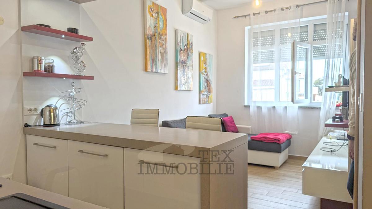 Charming, fully furnished apartment in the center of Poreč, 38 m²