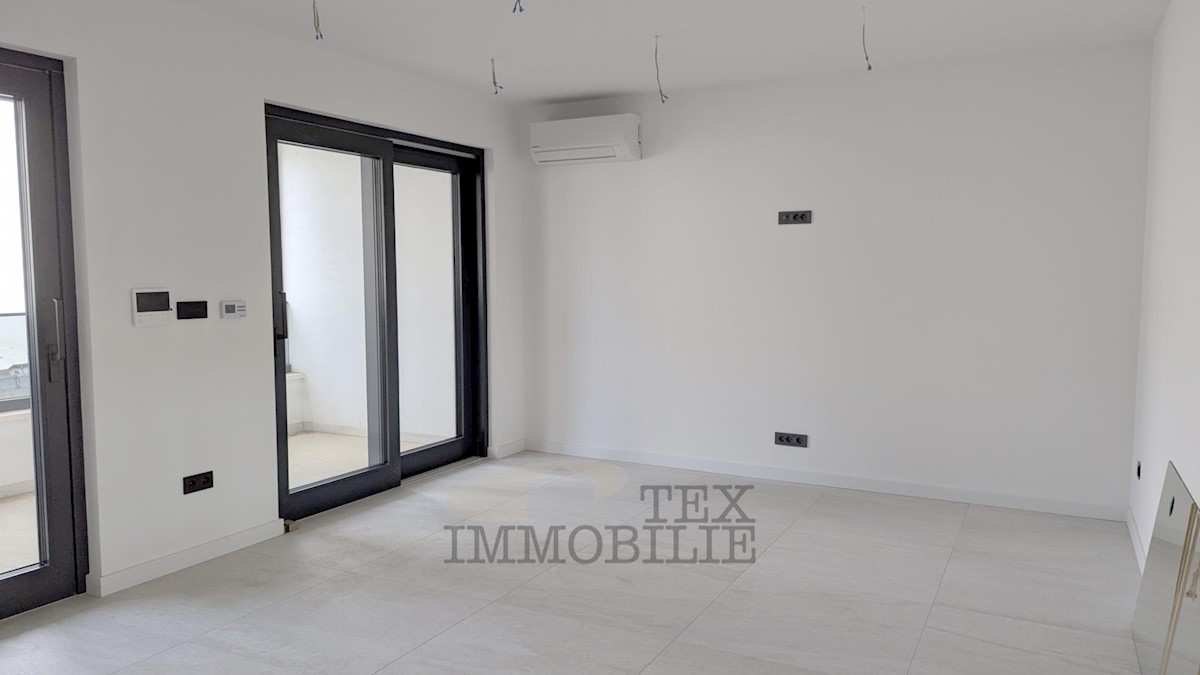 Modern new apartment in Poreč