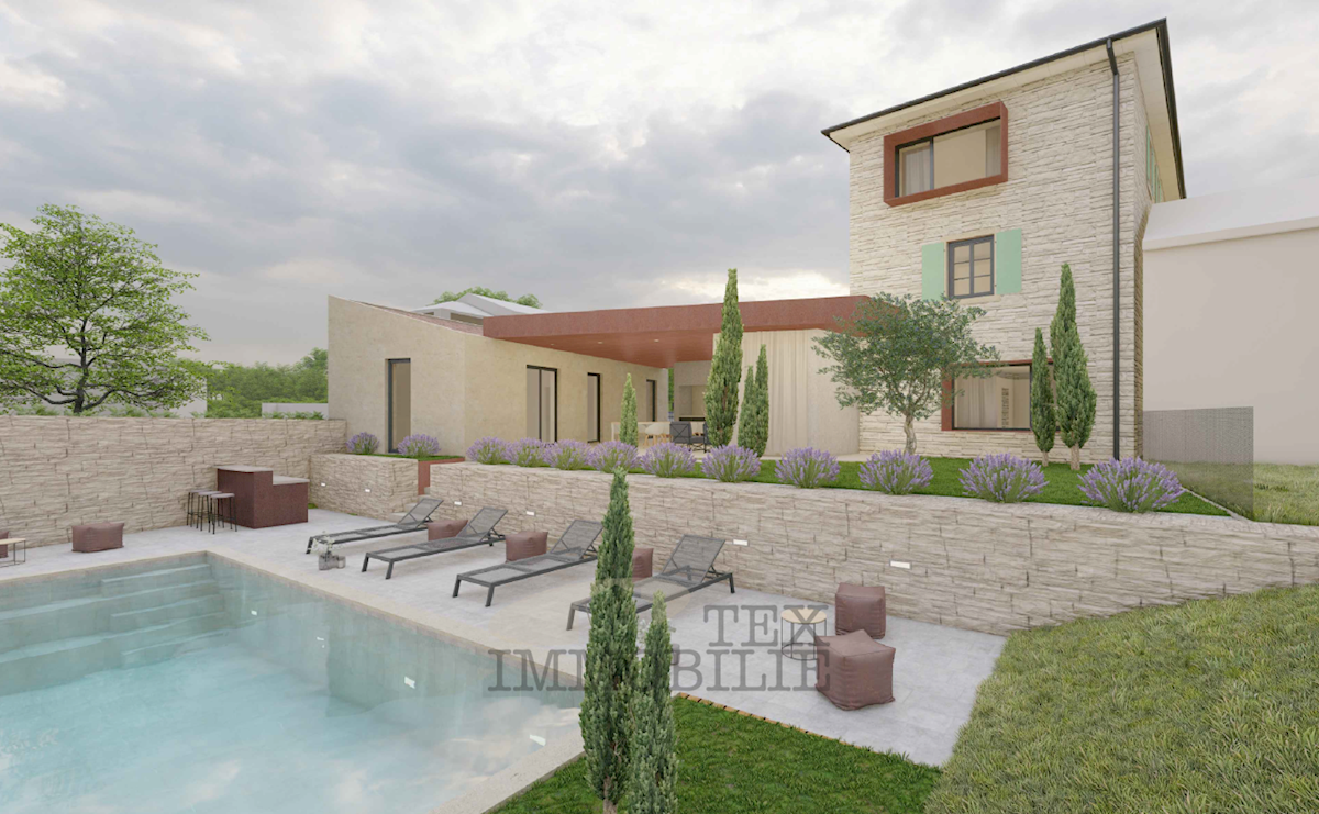 Old Istrian stone house for renovation, 20 km from Poreč