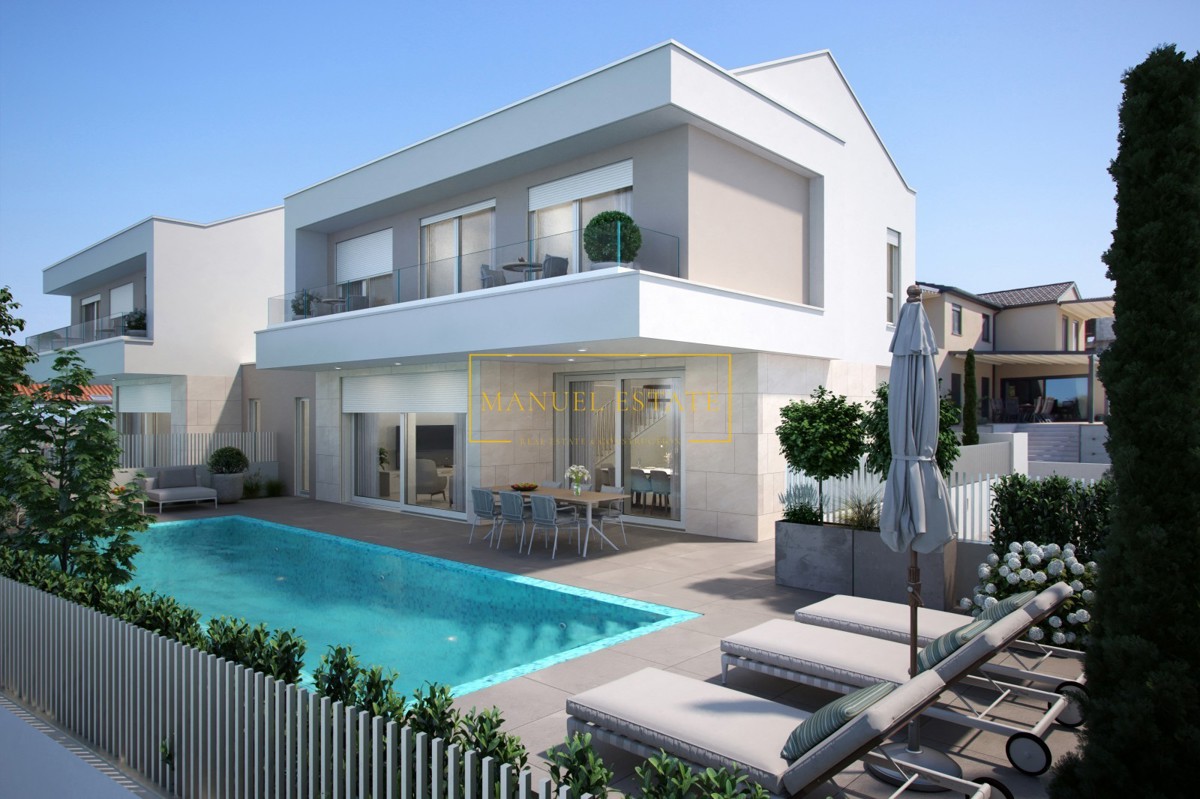 NA PRODAJU LUKSUZNA VILA SA TRI SPAVAĆE SOBE U OKOLICI POREČA, ISTRA!