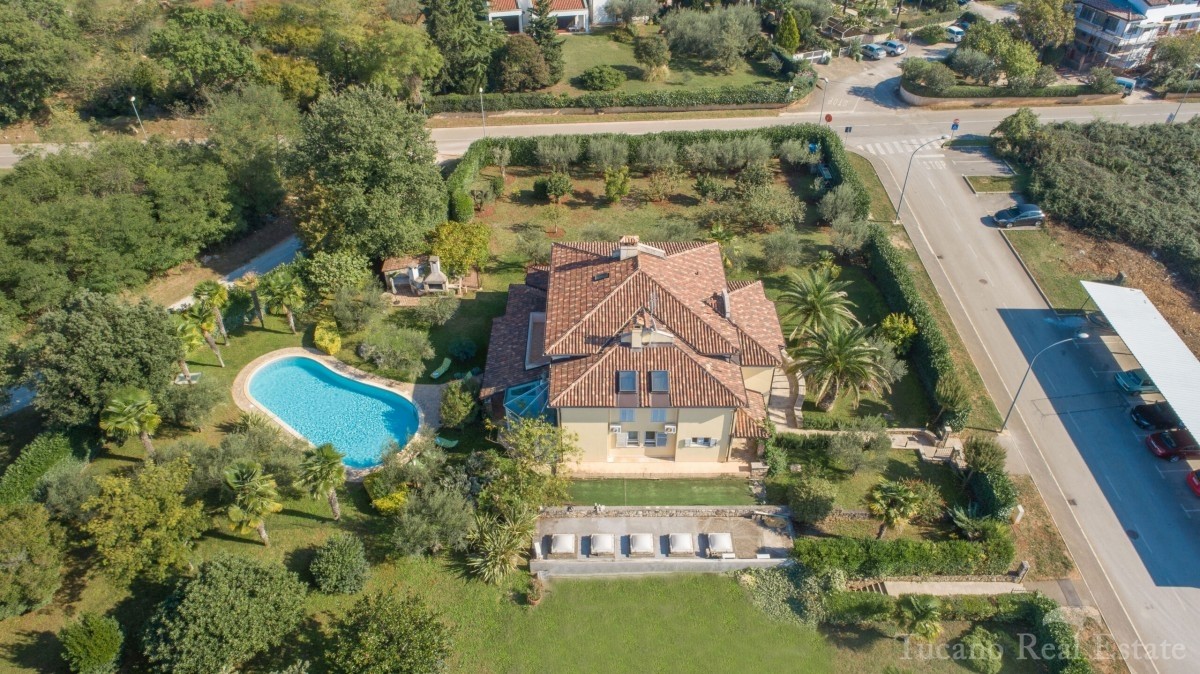 Luxusvilla 800m vom Meer entfernt